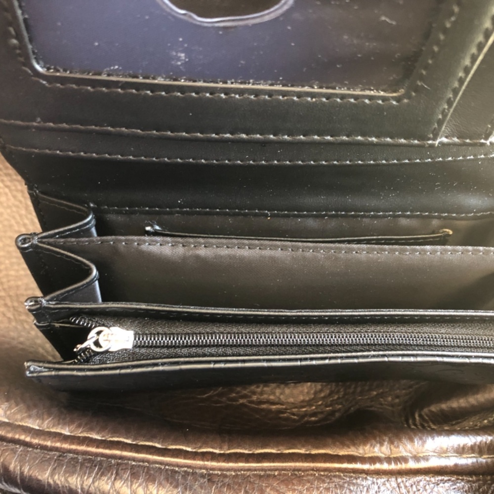 Wallet - Picture 3 of 3